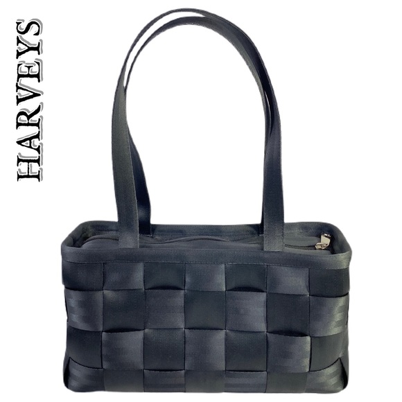 Harvey’s Seatbelt Black Satchel Bag